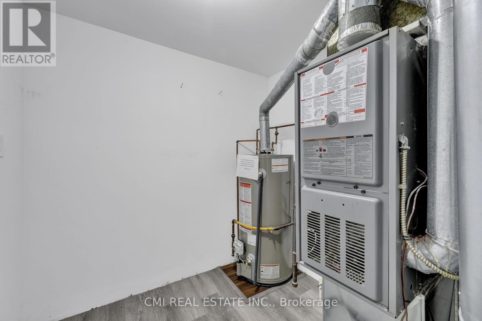 Photo 34 of 5840 Telfer Road, Sarnia ON