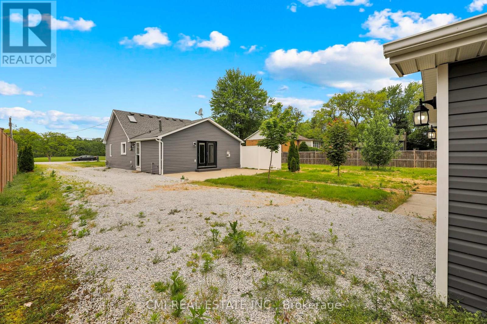 Photo 15 of 5840 Telfer Road, Sarnia ON