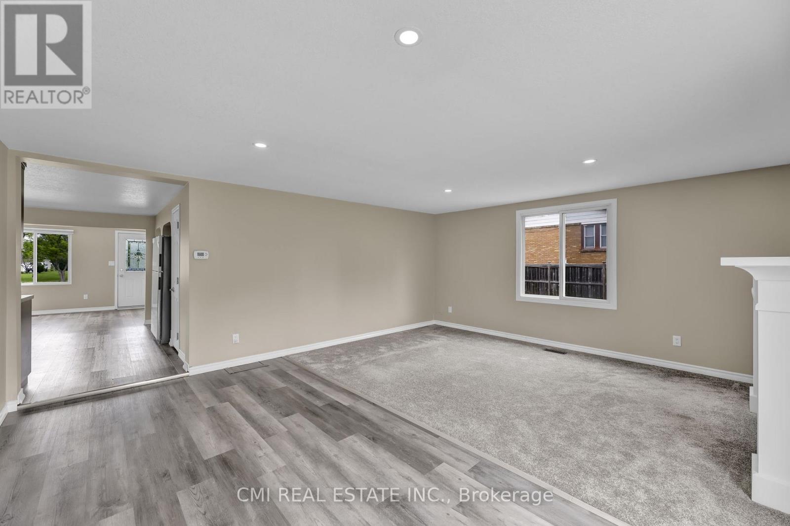 Photo 37 of 5840 Telfer Road, Sarnia ON