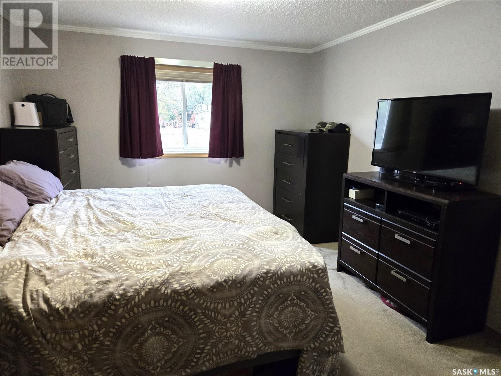 Photo 16 of 112 2nd Avenue, Macrorie SK