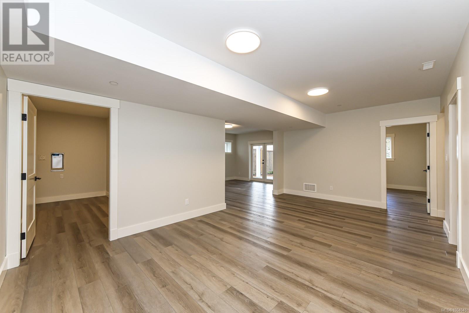 1834 Crown Isle Blvd, Courtenay