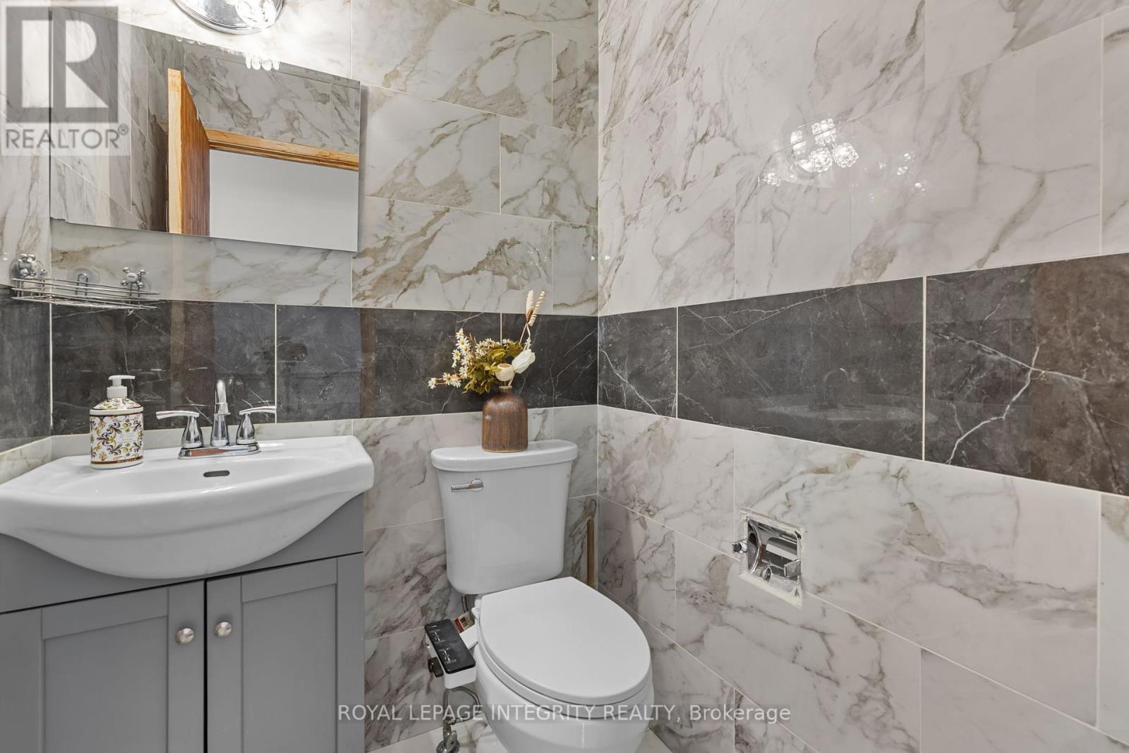 Photo 1 of 3485 Mccarthy Road, Ottawa ON