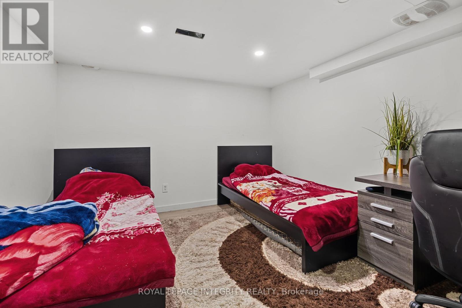Photo 4 of 3485 Mccarthy Road, Ottawa ON
