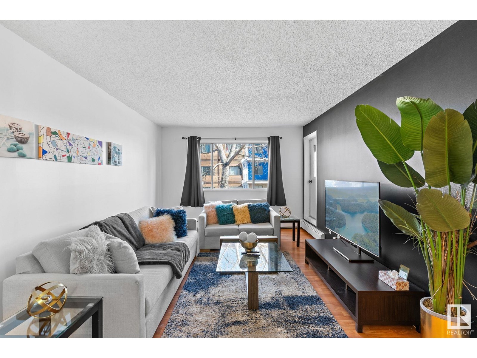 Photo 13 of 205 14916 26 St Nw, Edmonton AB