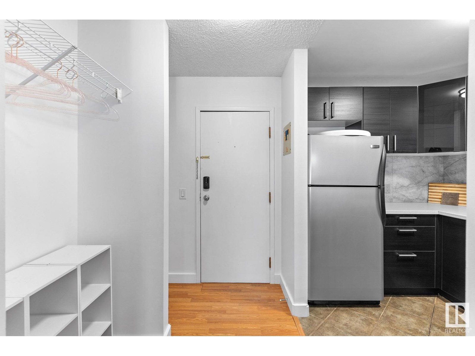 Photo 6 of 205 14916 26 St Nw, Edmonton AB