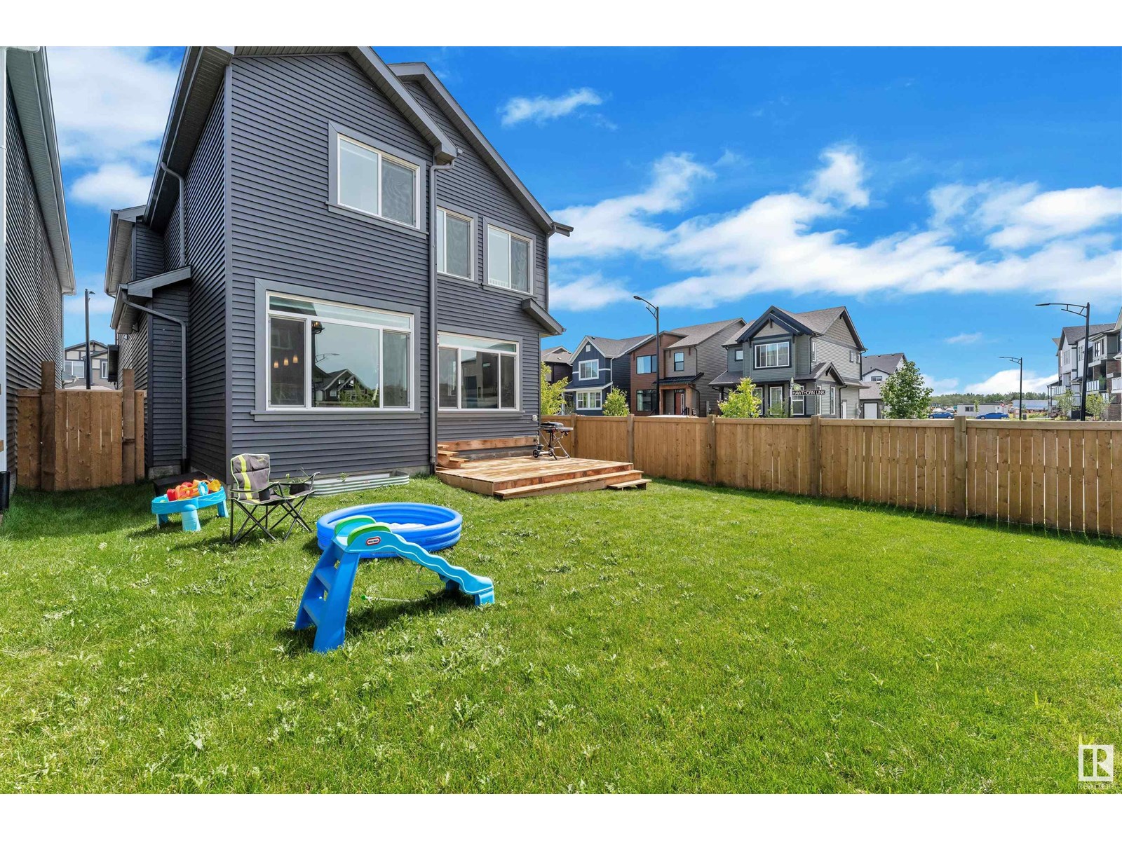 Photo 36 of 4104 Hawthorn Co Sw, Edmonton AB