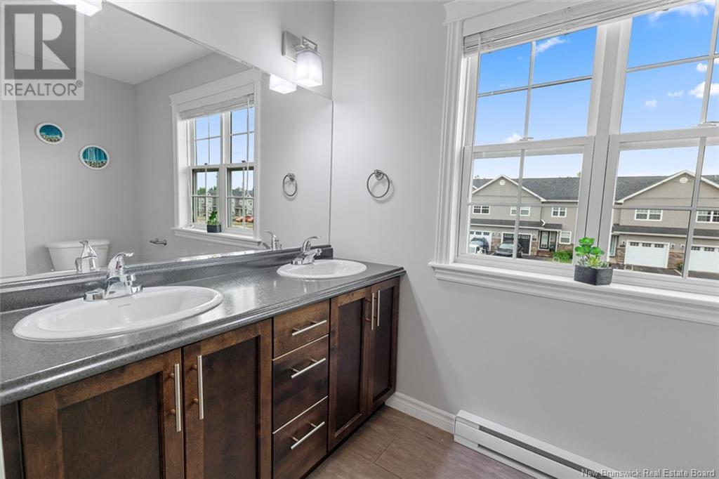Photo 25 of 351 Dolbeau Street, Dieppe NB