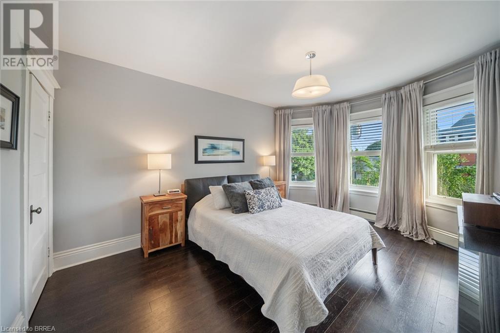 Photo 16 of 47 Mountain Park Avenue, Hamilton ON