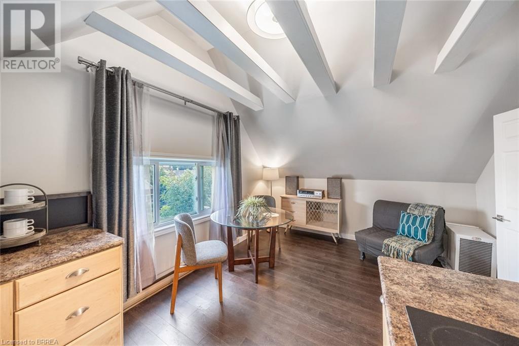 Photo 32 of 47 Mountain Park Avenue, Hamilton ON