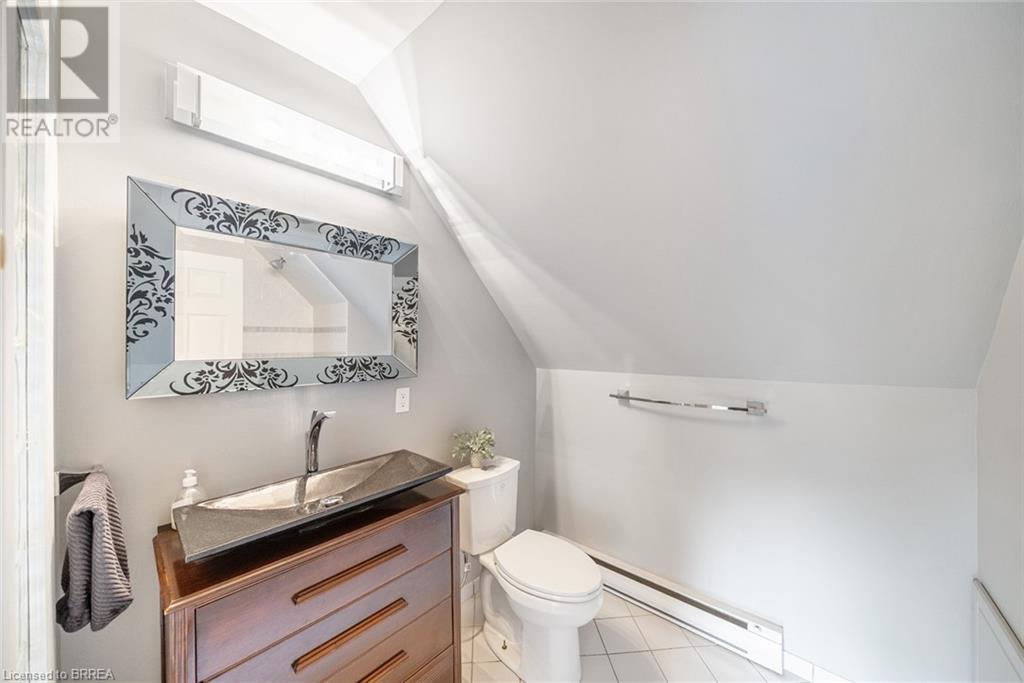 Photo 34 of 47 Mountain Park Avenue, Hamilton ON