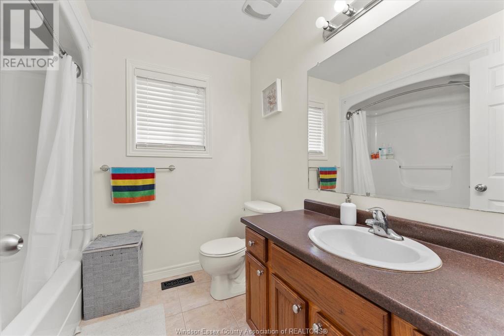 Photo 20 of 4583 Brunswick Avenue, Windsor ON