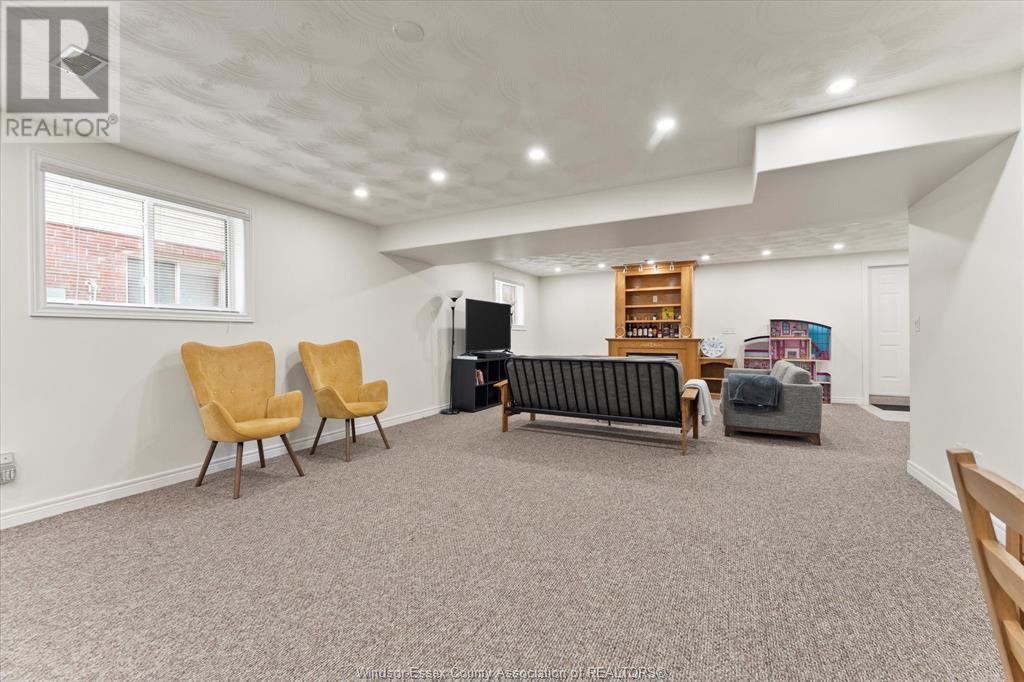 Photo 25 of 4583 Brunswick Avenue, Windsor ON