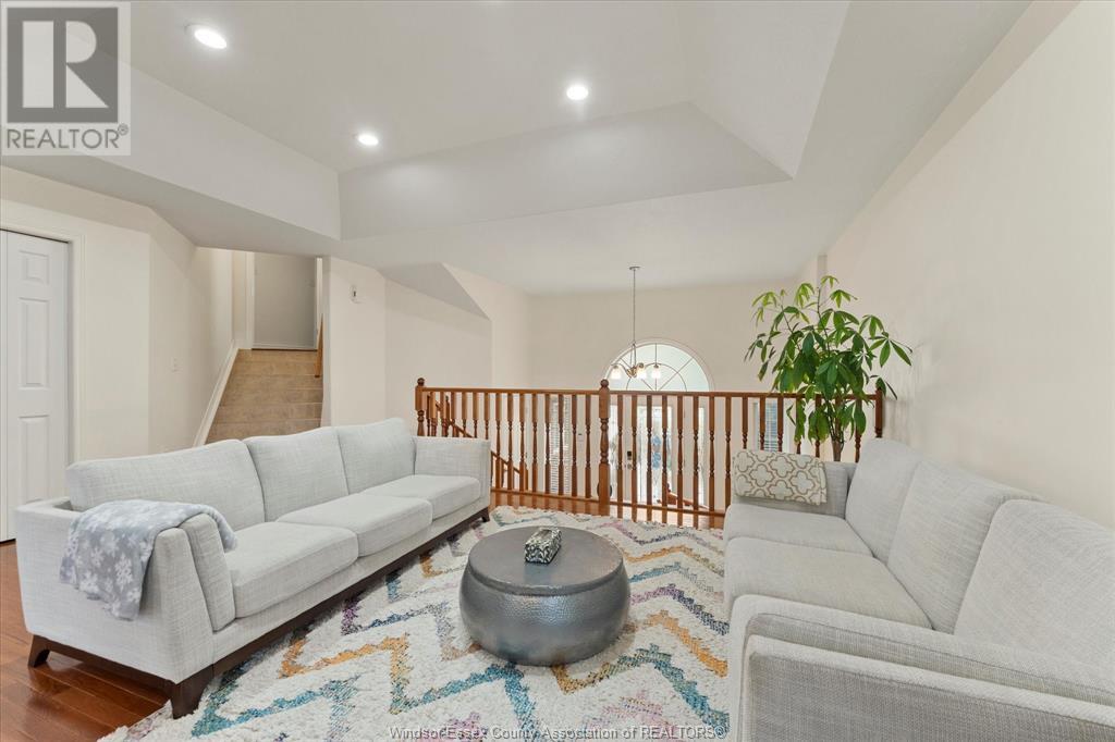 Photo 9 of 4583 Brunswick Avenue, Windsor ON