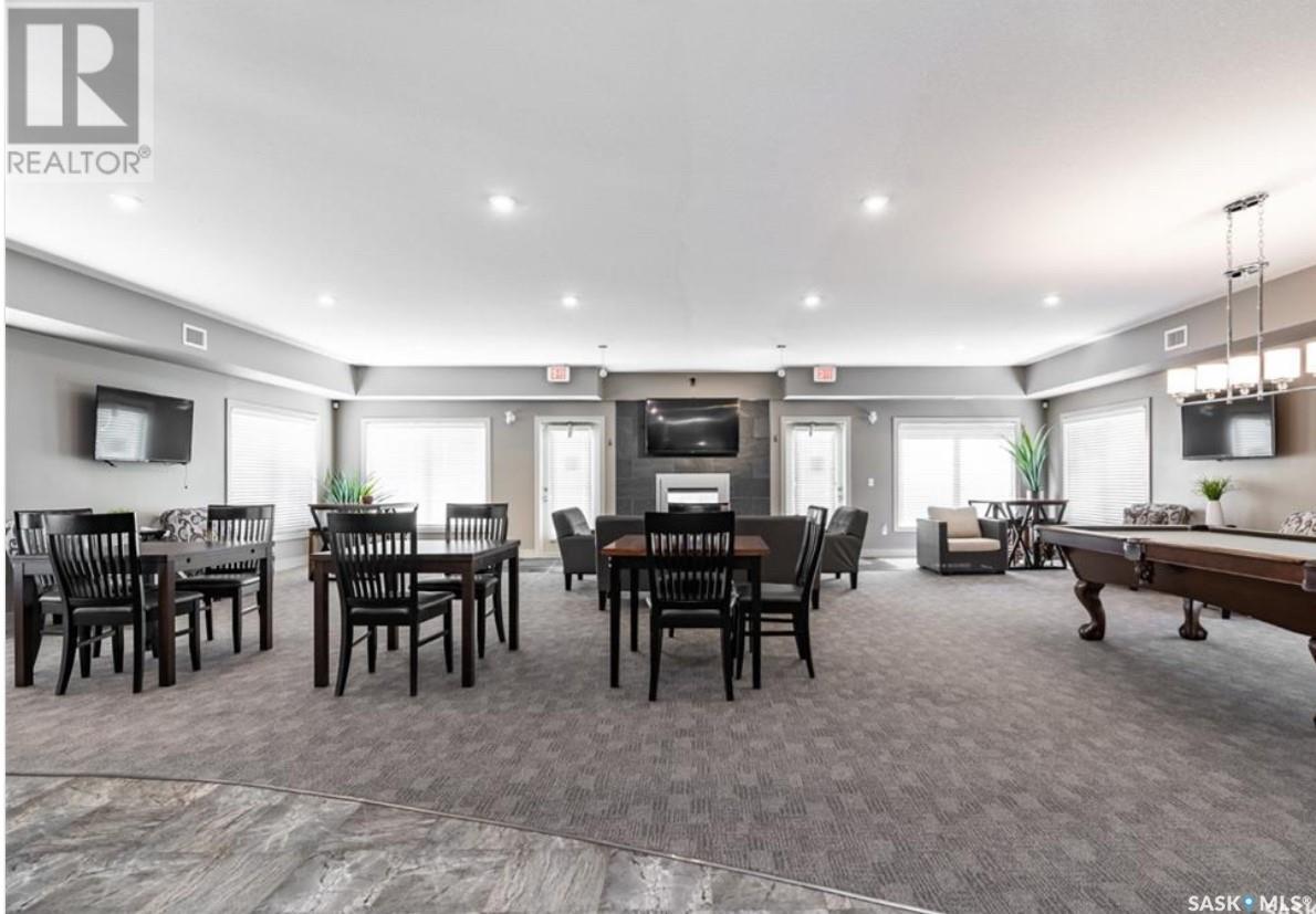 Photo 15 of 122 121 Willowgrove Crescent, Saskatoon SK