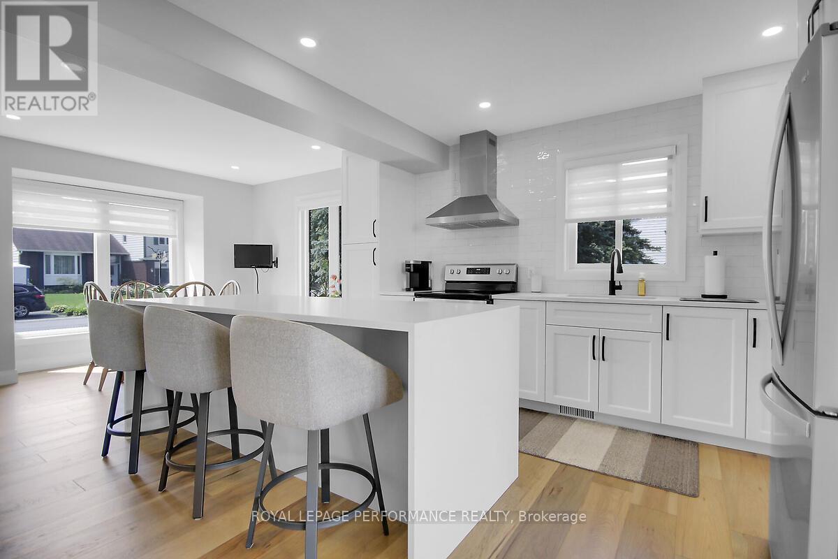 Photo 7 of 6343 Viseneau Drive, Ottawa ON