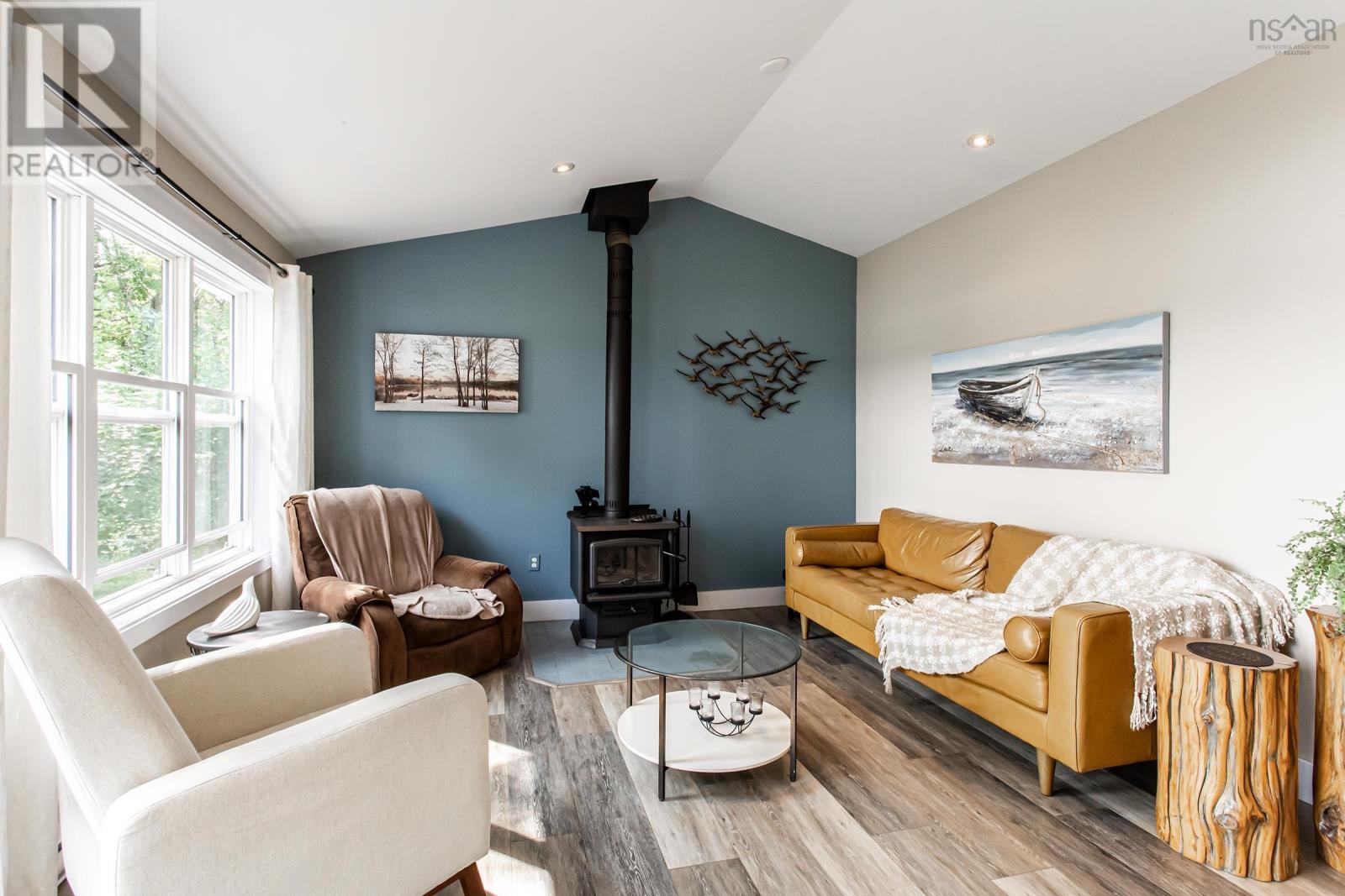 Property 23 of 27 of 4464 Old Liverpool Road