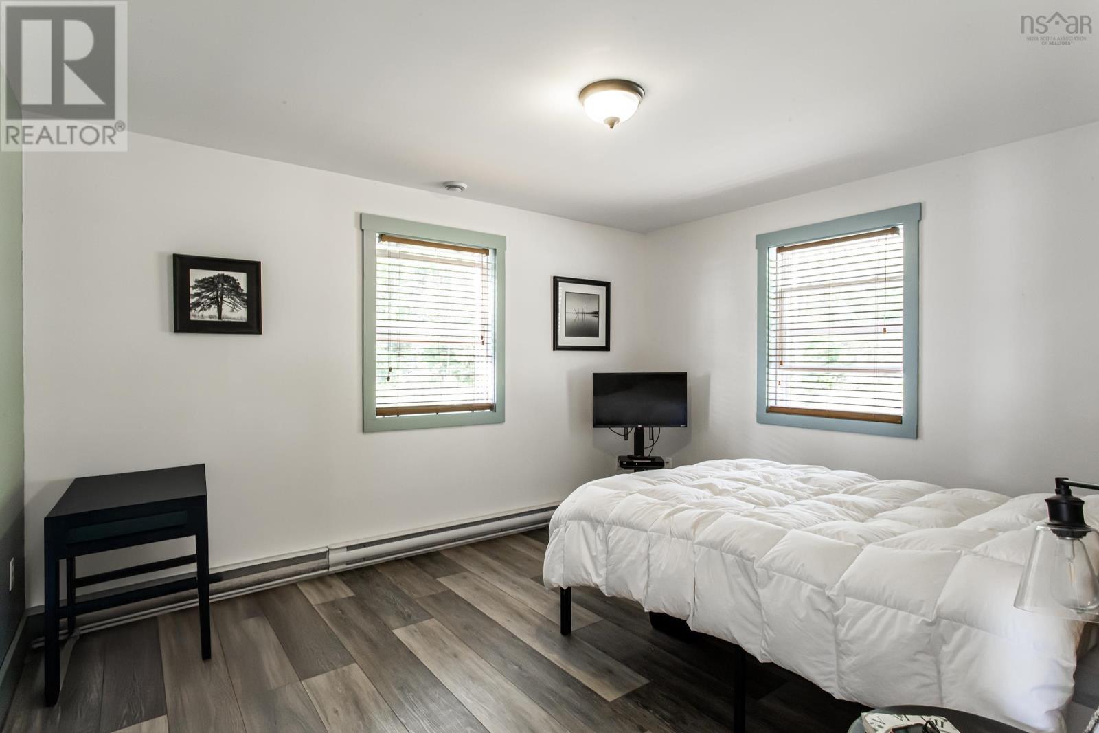 Property 26 of 27 of 4464 Old Liverpool Road