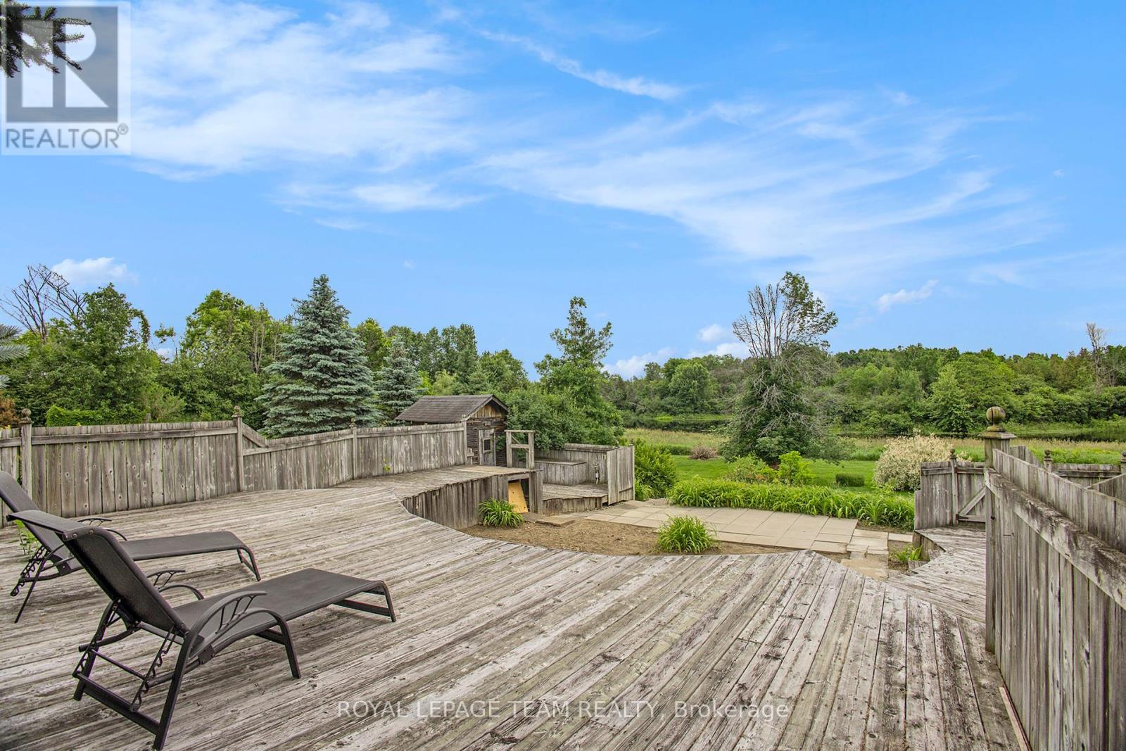 Photo 13 of 2124 Cty Rd 18 Road S, North Grenville ON