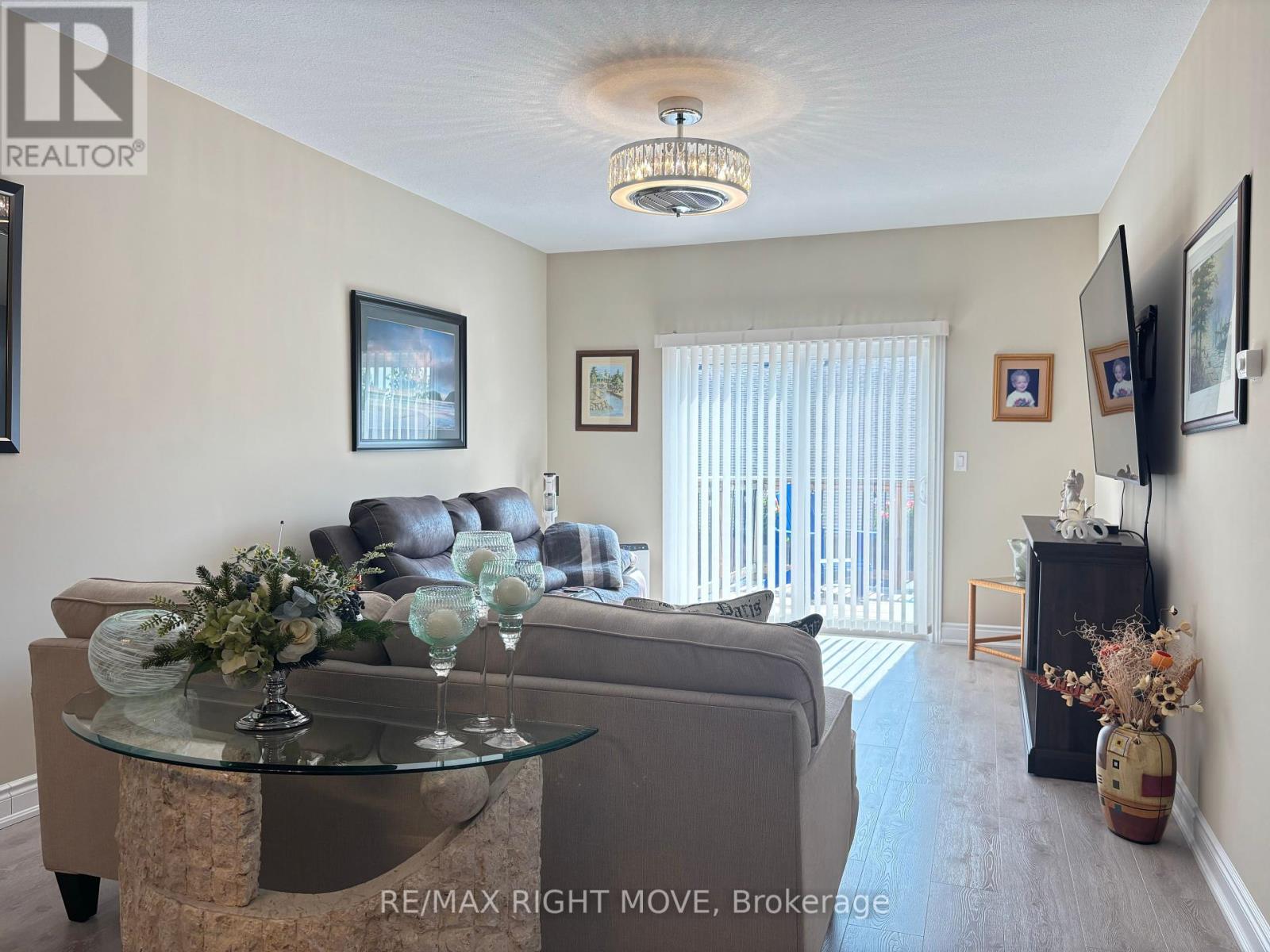 Photo 16 of 128 Lily Drive, Orillia ON