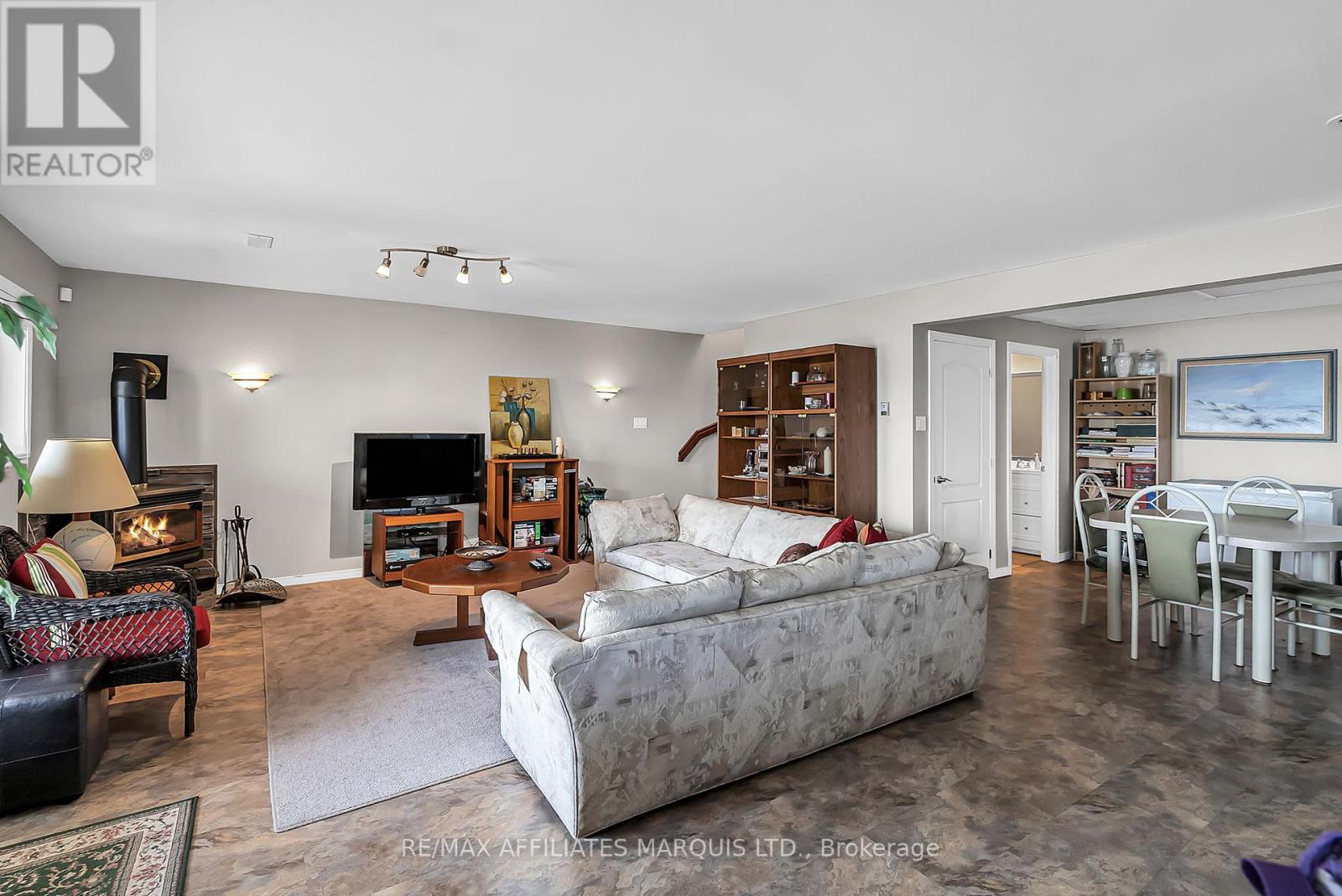 Photo 48 of 6796 St Louis Point Road, South Glengarry ON