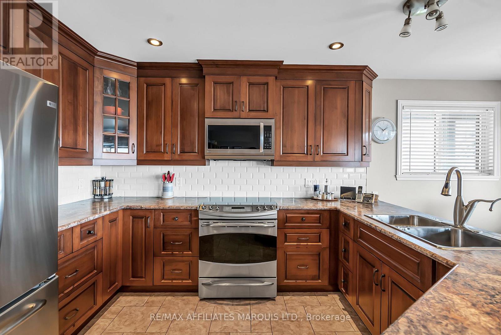 Photo 5 of 6796 St Louis Point Road, South Glengarry ON