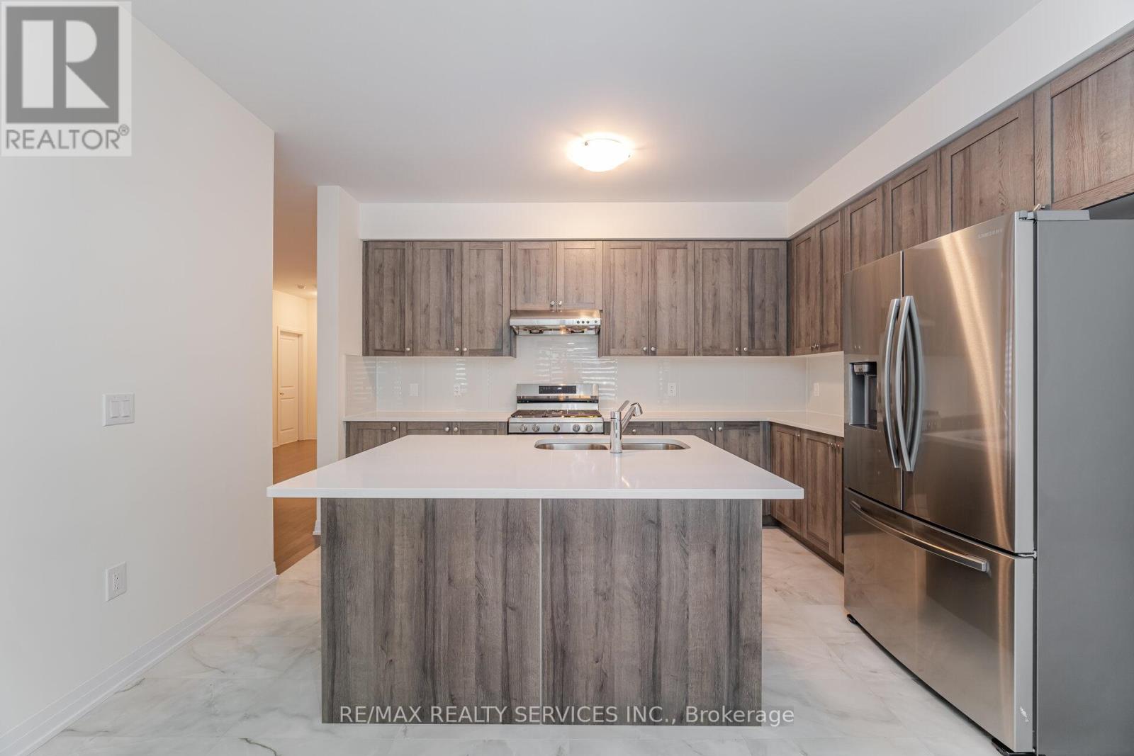 Photo 9 of 485 Adelaide Street, Wellington North ON