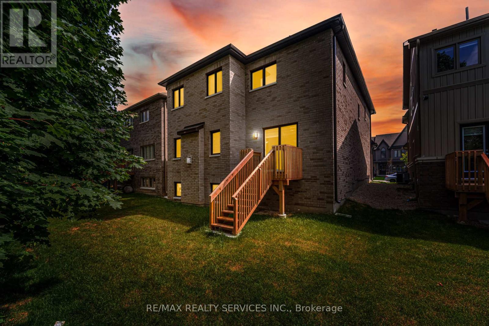 Photo 33 of 485 Adelaide Street, Wellington North ON
