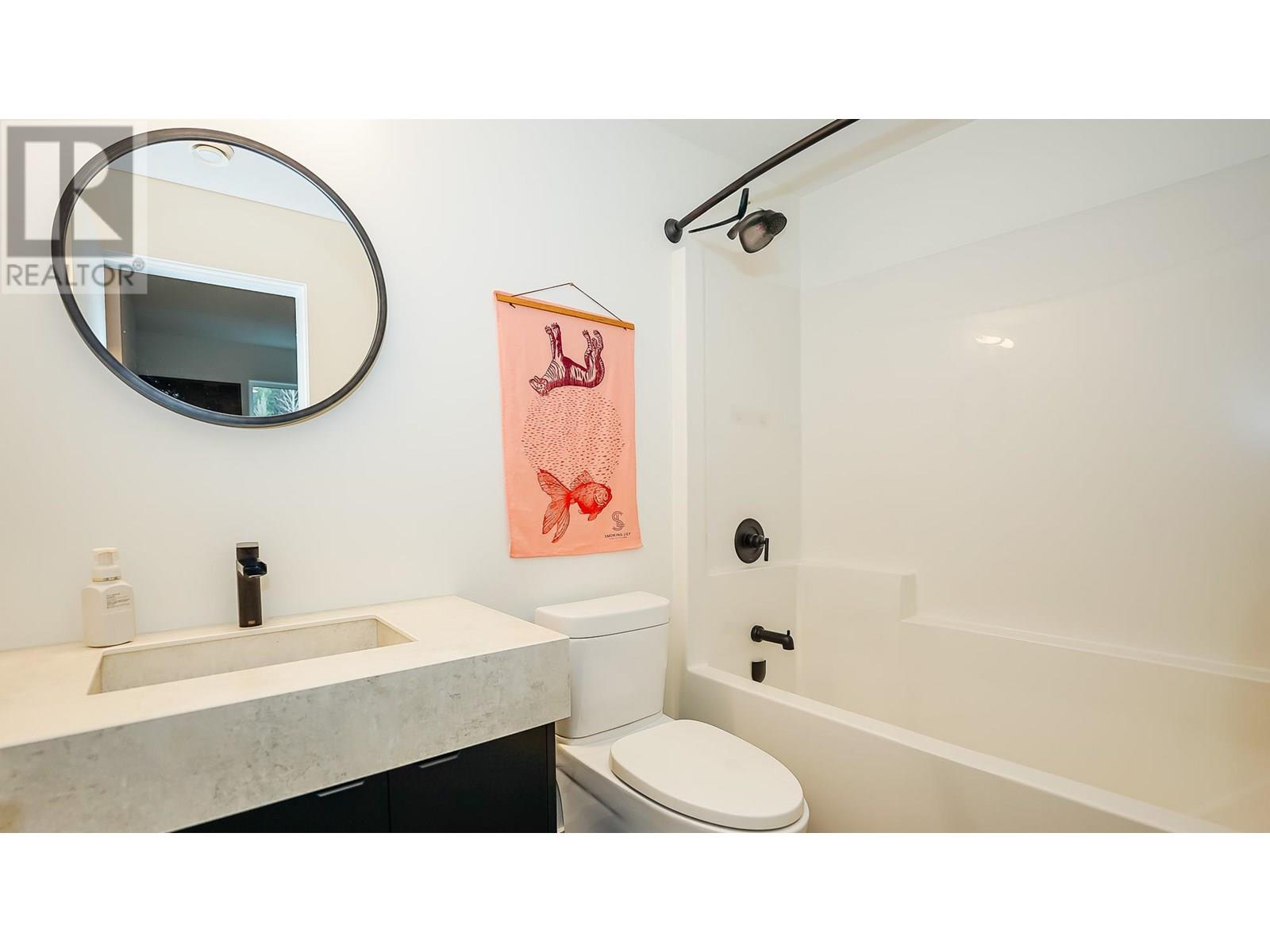  9499 Ledgestone Road, Lake Country