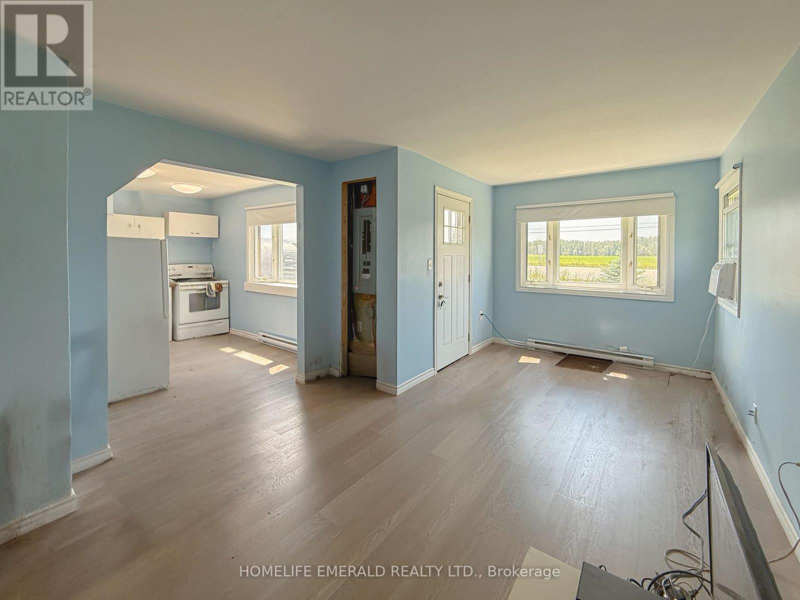Photo 13 of 6170 90 Cty Road, Essa ON