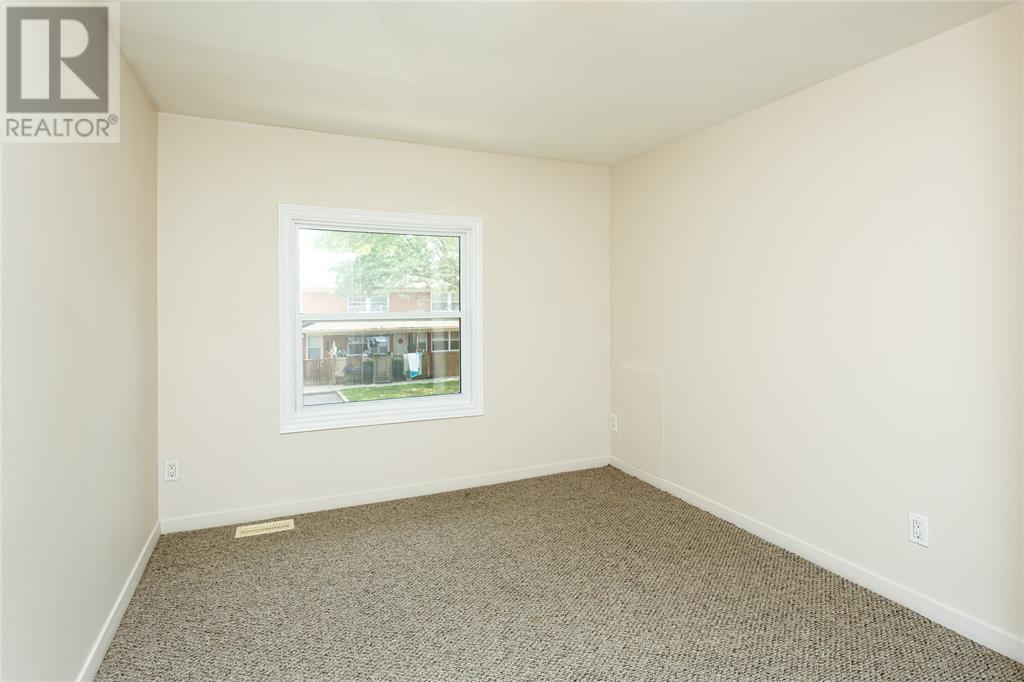 Photo 5 of 834 Exmouth Street Unit 19, Sarnia ON