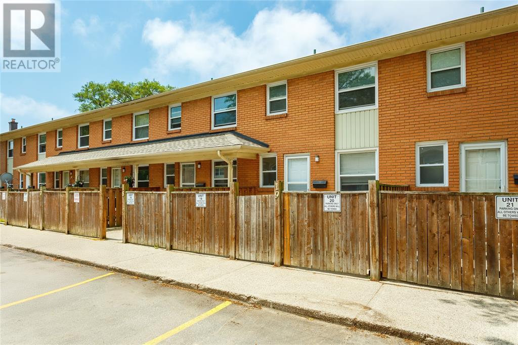 Photo 28 of 834 Exmouth Street Unit 19, Sarnia ON