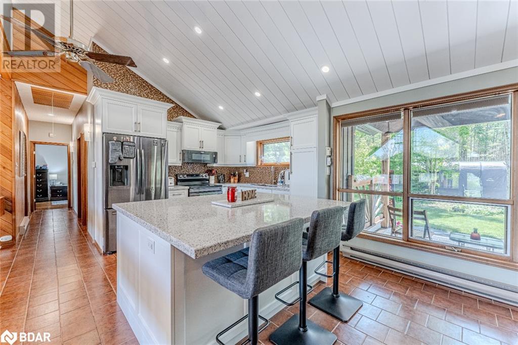 Photo 29 of 49 Hemlock Dr, Kawartha Lakes ON