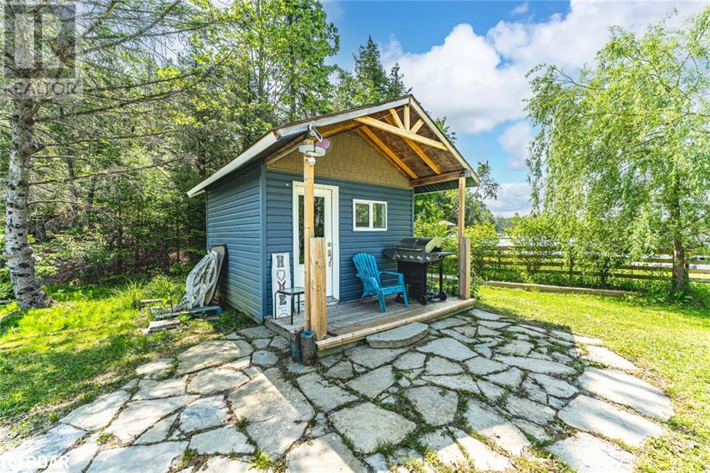 Photo 14 of 49 Hemlock Dr, Kawartha Lakes ON
