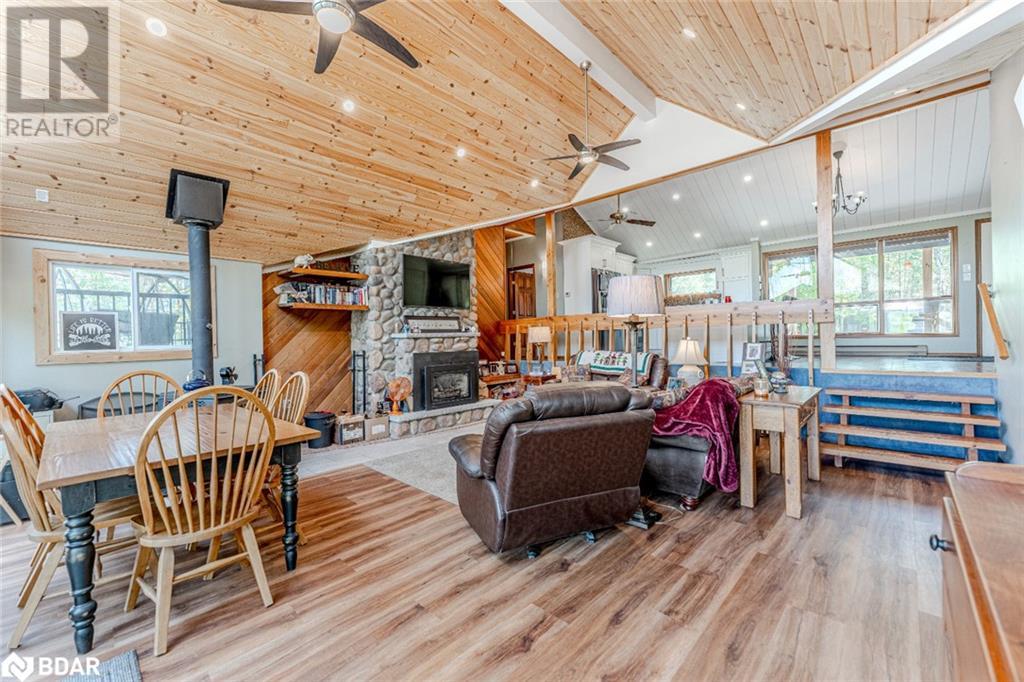 Photo 30 of 49 Hemlock Dr, Kawartha Lakes ON