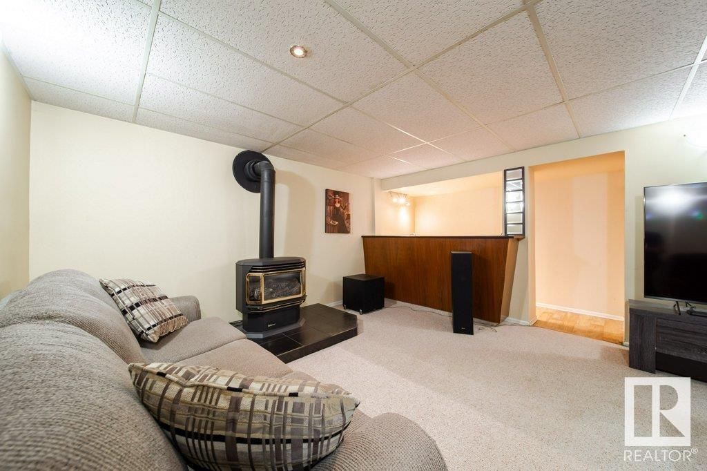 Photo 1 of 15629 83 Av Nw, Edmonton AB