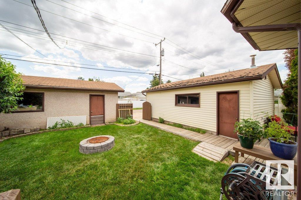 Photo 22 of 15629 83 Av Nw, Edmonton AB