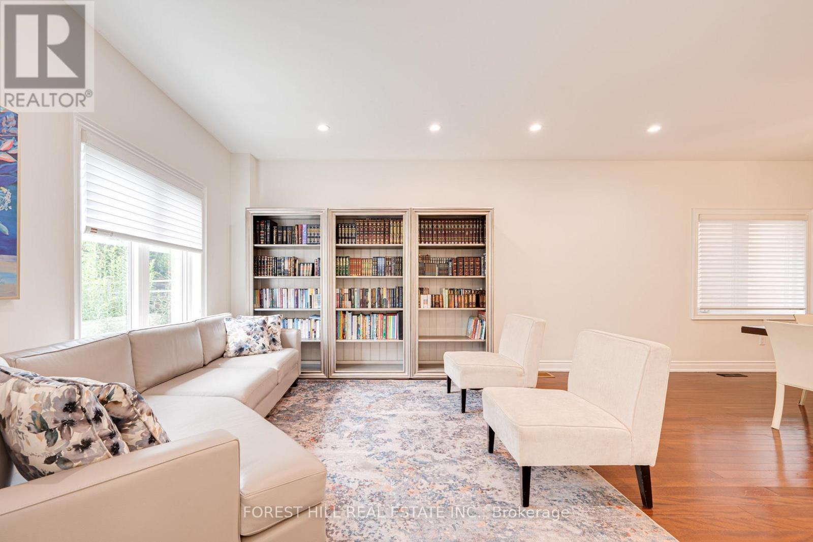 Single Family House for Sale in  APPLE BLOSSOM DRIVE Vaughan (Patterson) 