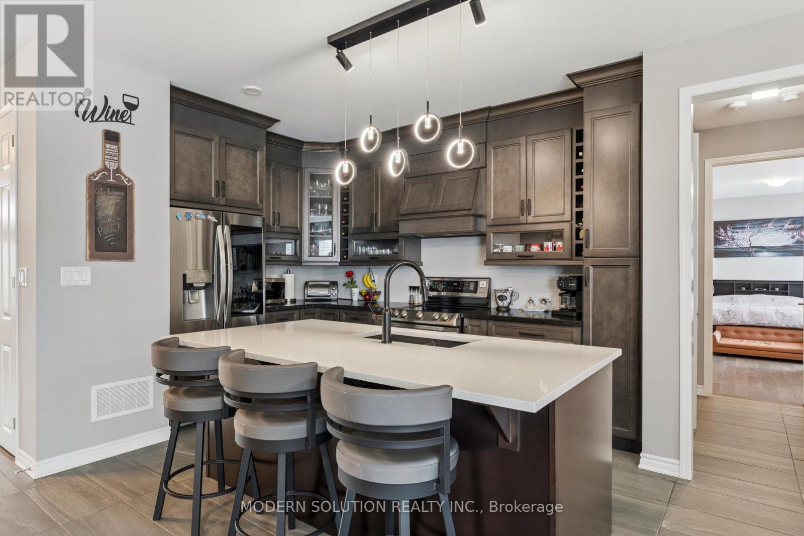 Photo 21 of 35 Browning Boulevard, Bracebridge ON
