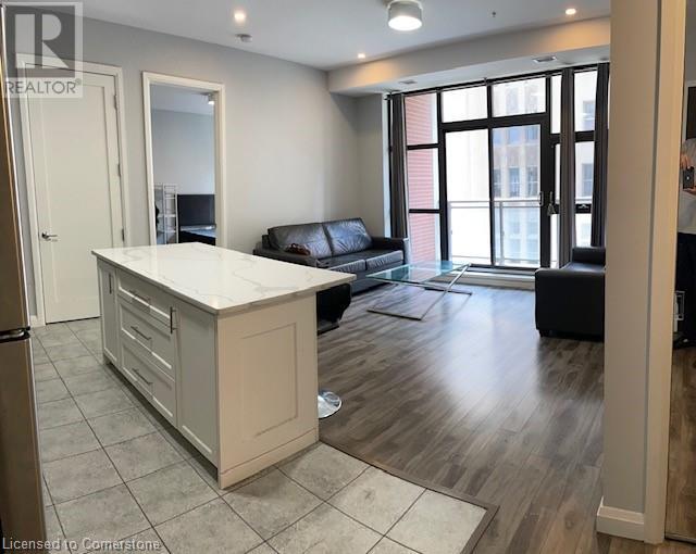 Photo 14 of 112 King Street E Unit 608, Hamilton ON