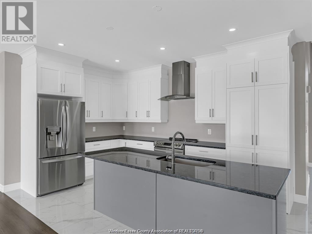 Photo 10 of 1901 Villa Canal Drive, Kingsville ON