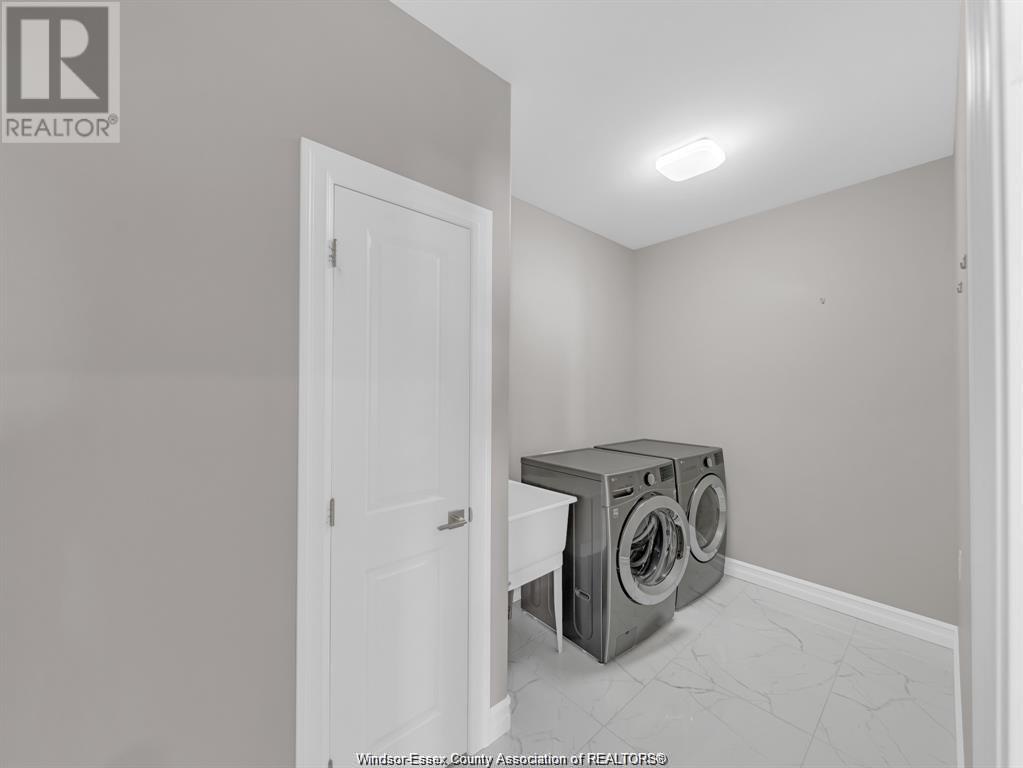 Photo 15 of 1901 Villa Canal Drive, Kingsville ON
