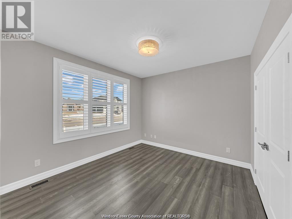 Photo 16 of 1901 Villa Canal Drive, Kingsville ON
