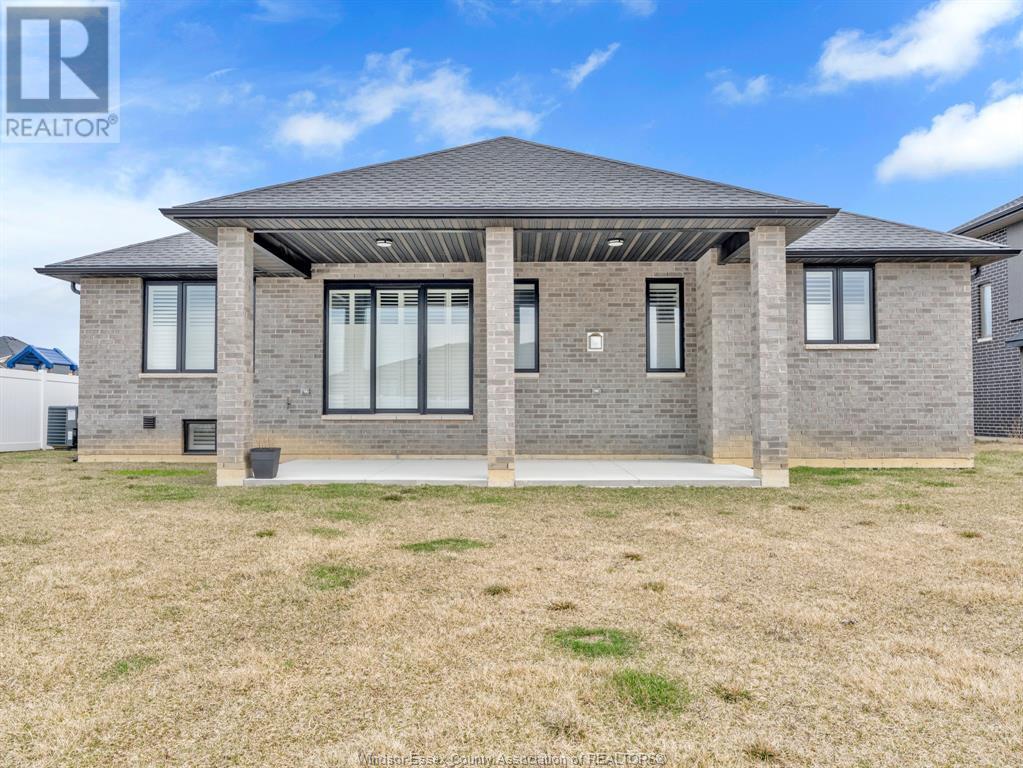 Photo 28 of 1901 Villa Canal Drive, Kingsville ON