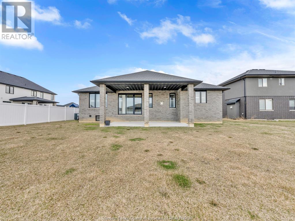 Photo 29 of 1901 Villa Canal Drive, Kingsville ON