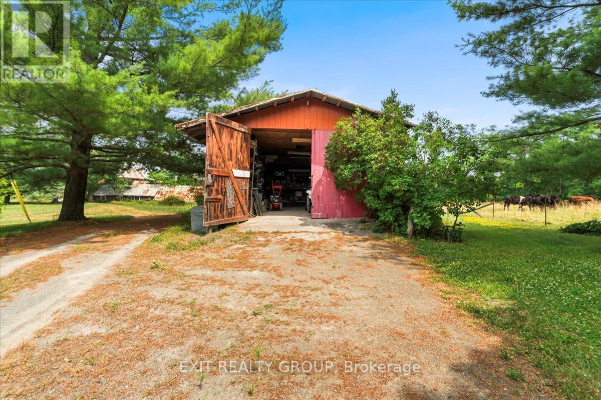 Photo 34 of 5546 Stirling Marmora Road, Stirlingrawdon ON