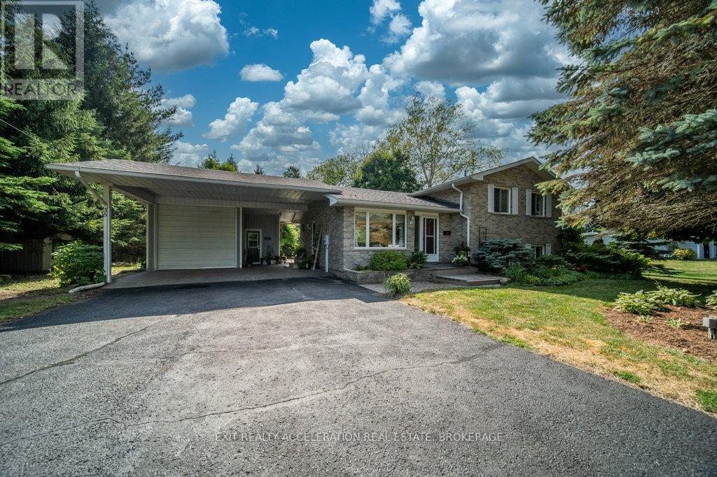 Photo 1 of 35 Riverview Drive, Greater Napanee ON
