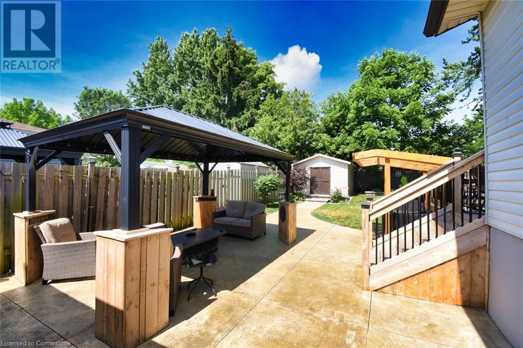 Photo 40 of 59 Yorkdale Crescent, Hamilton ON