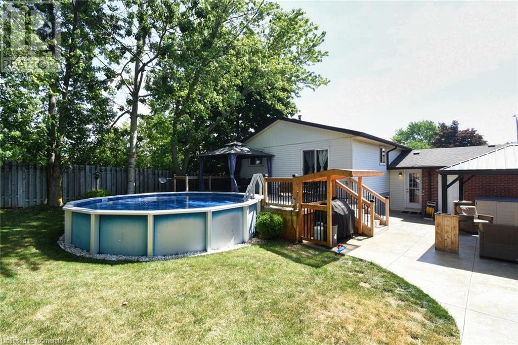 Photo 39 of 59 Yorkdale Crescent, Hamilton ON