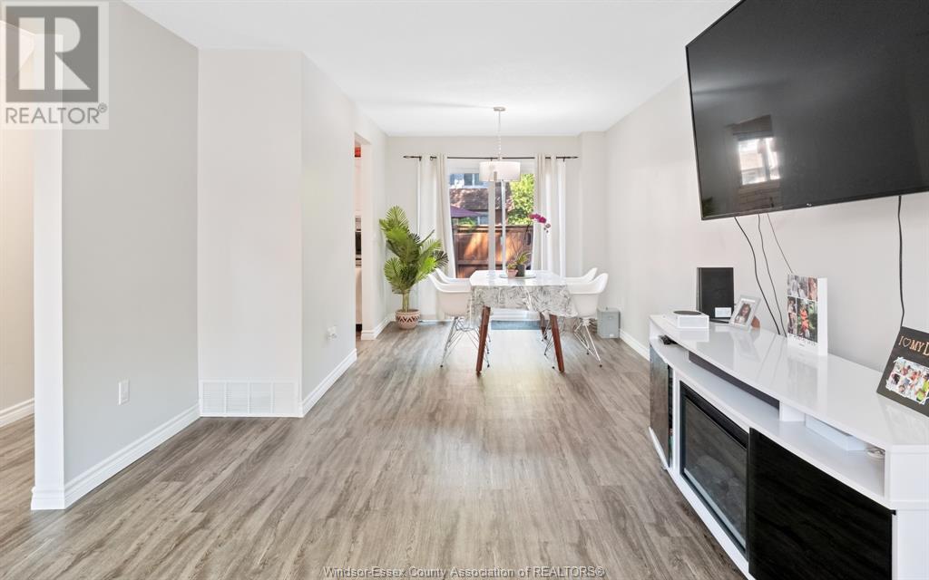 Photo 21 of 5510 Empress, Windsor ON
