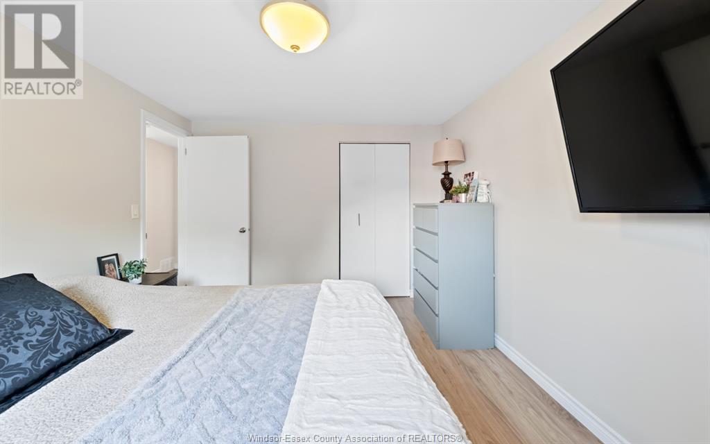 Photo 16 of 5510 Empress, Windsor ON